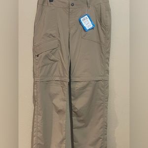 NWT Columbia Omni shield, advanced repellent, hiking pants with zipper legs.